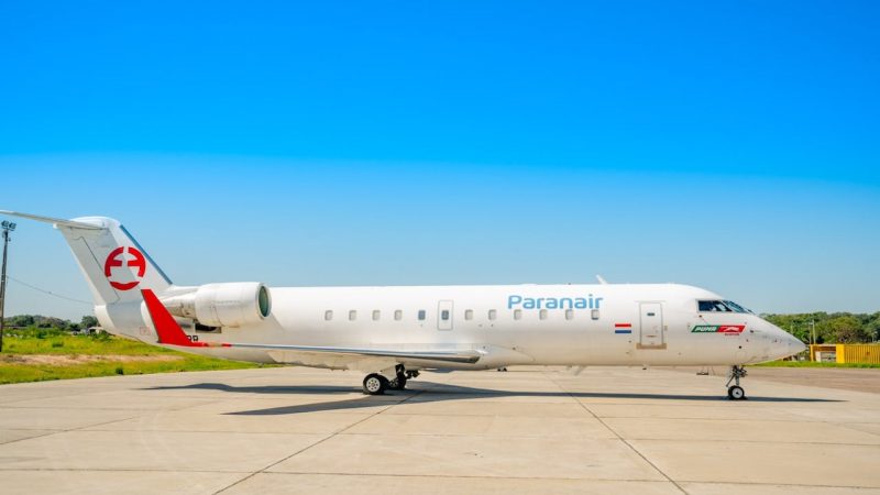 Avión aterriza de emergencia en PJC por tormenta