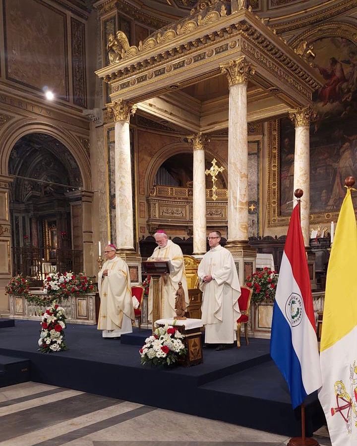 Abdo recuerda gesto del nuevo Papa León XIV hacia Paraguay: Realizó misa en honor a la independencia