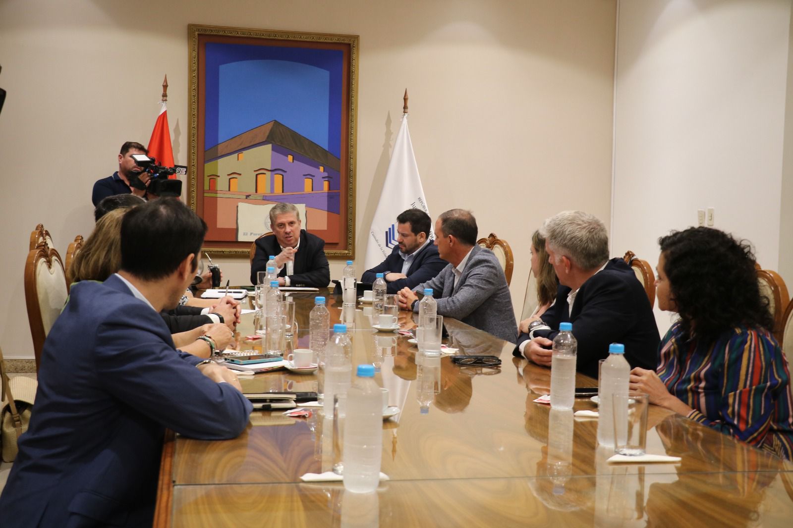 Oposición exige al TSJE elecciones limpias tras dudas sobre máquinas y plazos