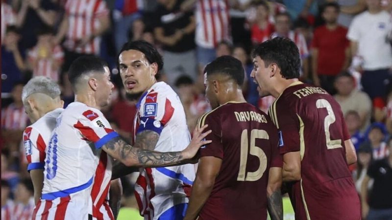 Enciso defiende a Bobadilla y carga contra Navarro: «Me guardé los malos tratos de este señor»