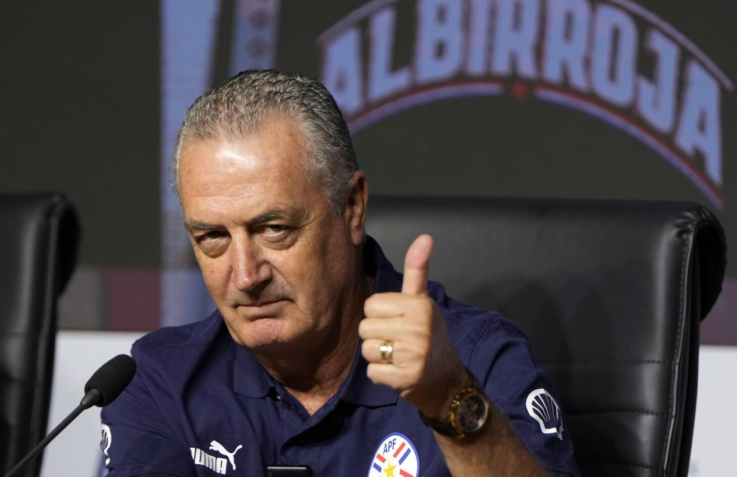 La postura de Gustavo Alfaro sobre la situación de Damián Bobadilla