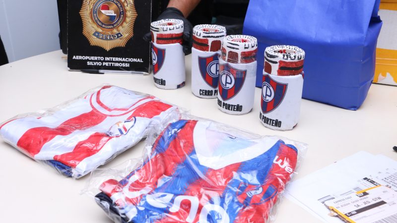 Drogas camufladas en artículos deportivos rumbo a Arabia Saudita