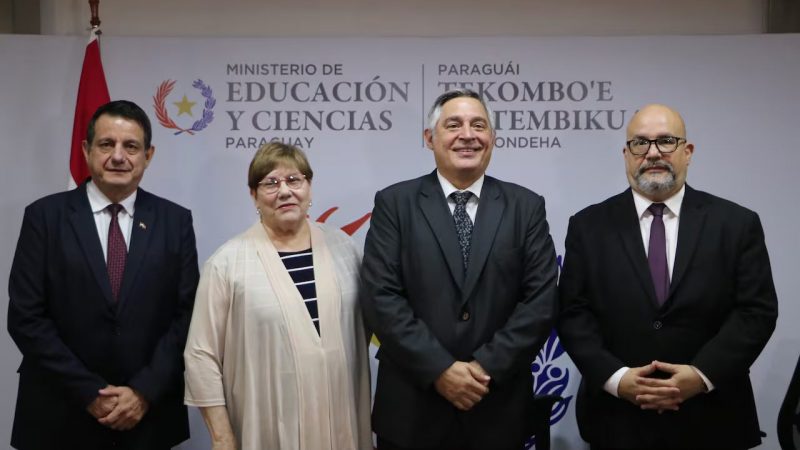 MEC: asumen nuevos viceministros, David Velázquez y Marien Peggy Martínez