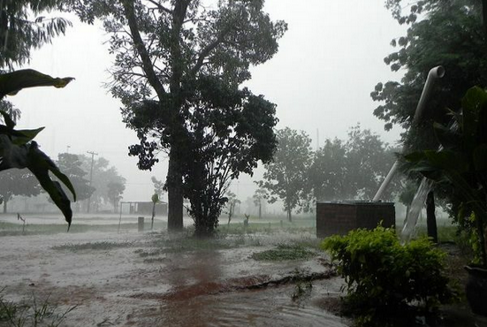 Desastre total en el Chaco: a las inundaciones por las lluvias se suma la falta de energía eléctrica