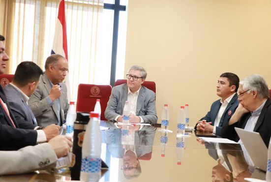 Mafia de los pagarés: Defensa Pública promete eliminar trabas a víctimas para acceso a defensa gratuita