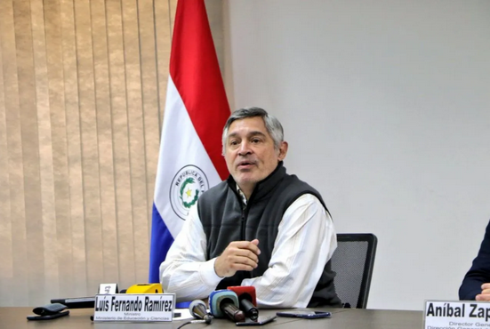 Tras salida de Mora, ministro asume liderazgo del CONES y apuesta por reestructuración que priorice a gente de la casa