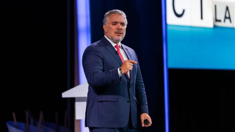 El expresidente de Colombia, Iván Duque, celebra acuerdo de Paraguay con Singapur sobre créditos de carbono