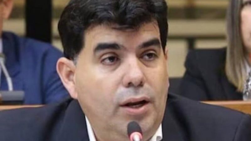 Crece la indignación por el pésimo servicio de buses: proponen que subsidio estatal vaya al pasajero y no a empresarios del transporte