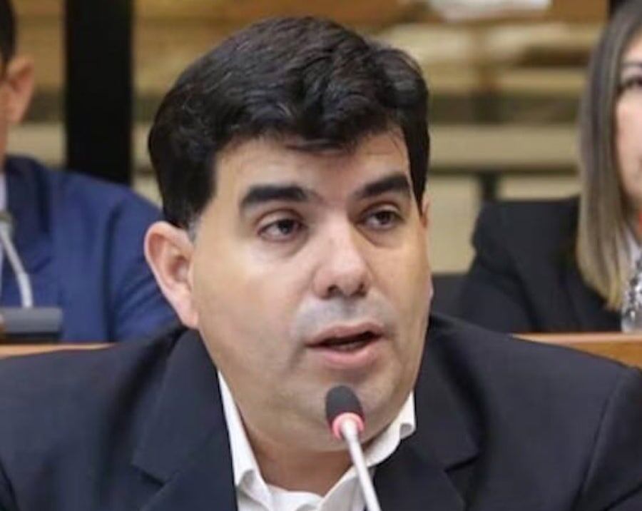 Crece la indignación por el pésimo servicio de buses: proponen que subsidio estatal vaya al pasajero y no a empresarios del transporte