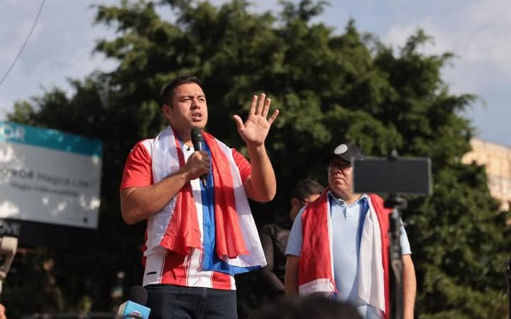 Prieto llama a las calles: Intendente de CDE convoca a «defender la democracia» contra intervención basada en ley derogada