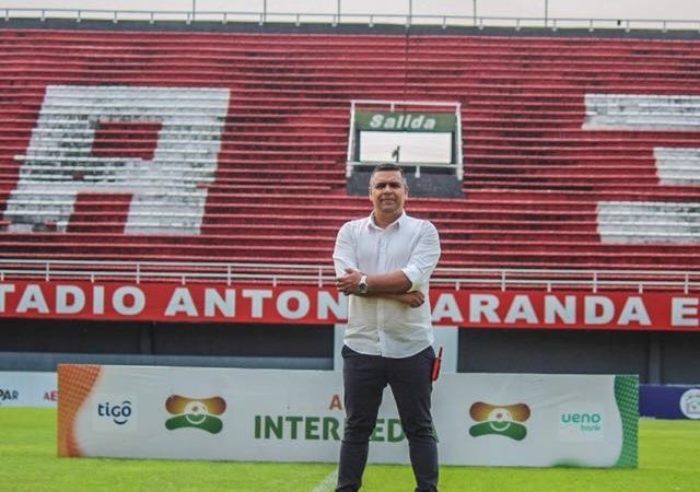 Polémica en el 3 de Febrero: Presentación de Tobías Vargas como ‘Señor de los Cielos’ genera críticas