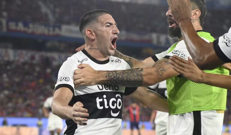 Olimpia logra una gran remontada y amarga a Cerro Porteño en la Nueva Olla