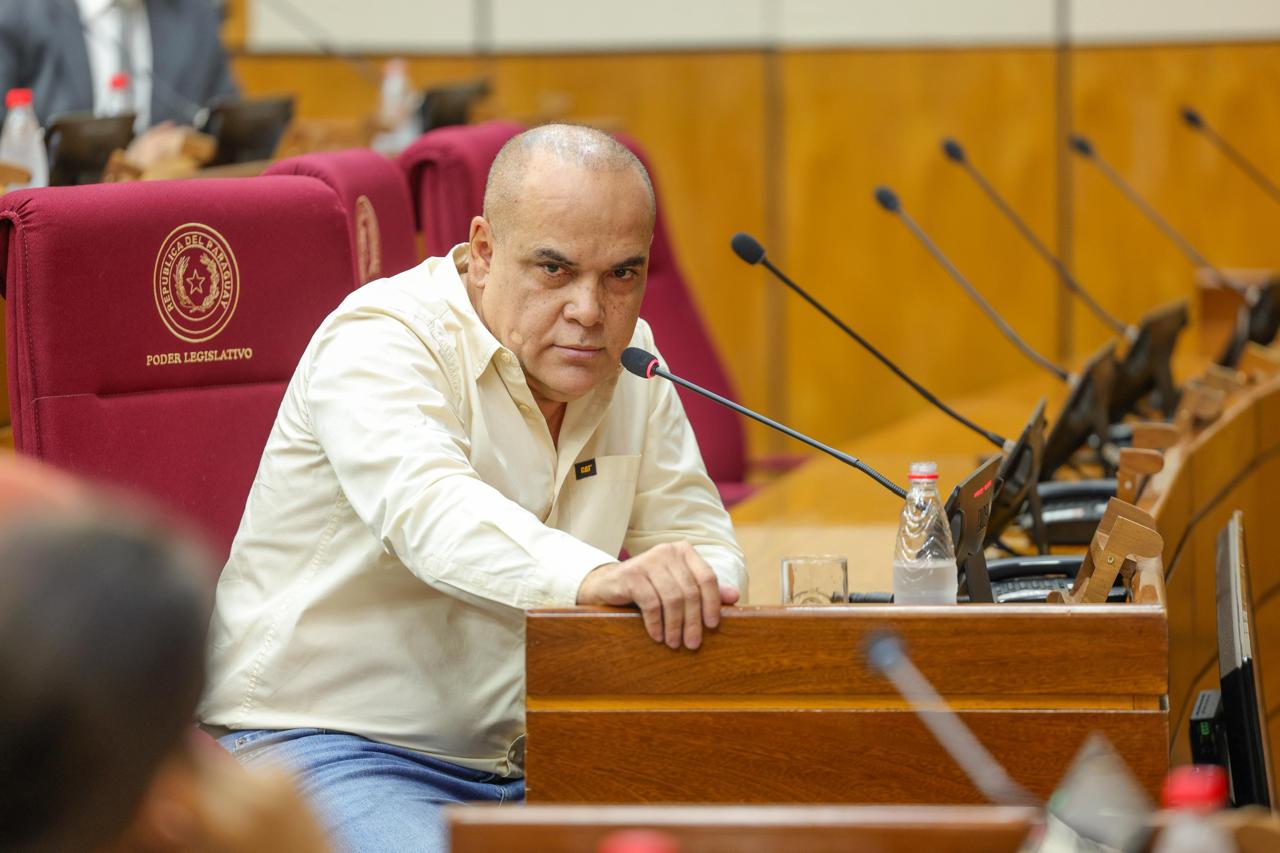 «Bachi» Núñez se puso en modo vaticanista: «Todo nuevo inicio en Roma trae esperanzas»