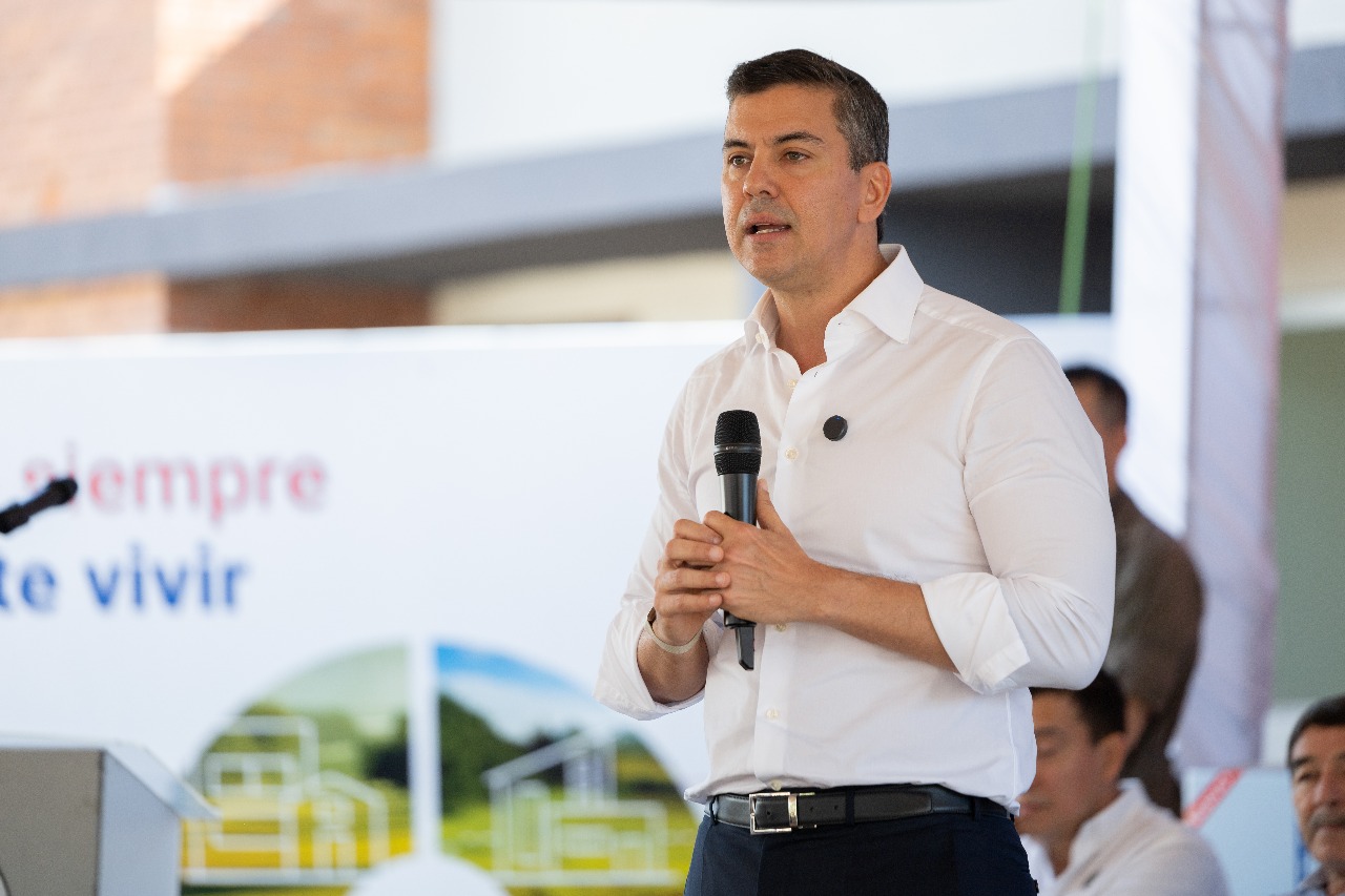 Peña no ve molestias en decisión migratoria de Milei y dice que relacionamiento no se verá afectado con Argentina