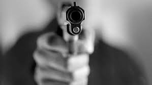 Entró a robar con un arma de juguete y fue abatido por el dueño de la casa