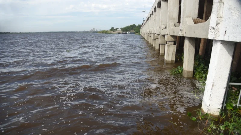 El río Paraguay sigue creciendo tras registrar la mayor bajante de su historia