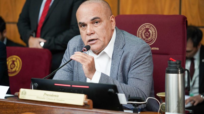 Senado recusa a dos miembros de la Sala Constitucional en el caso Kattya González