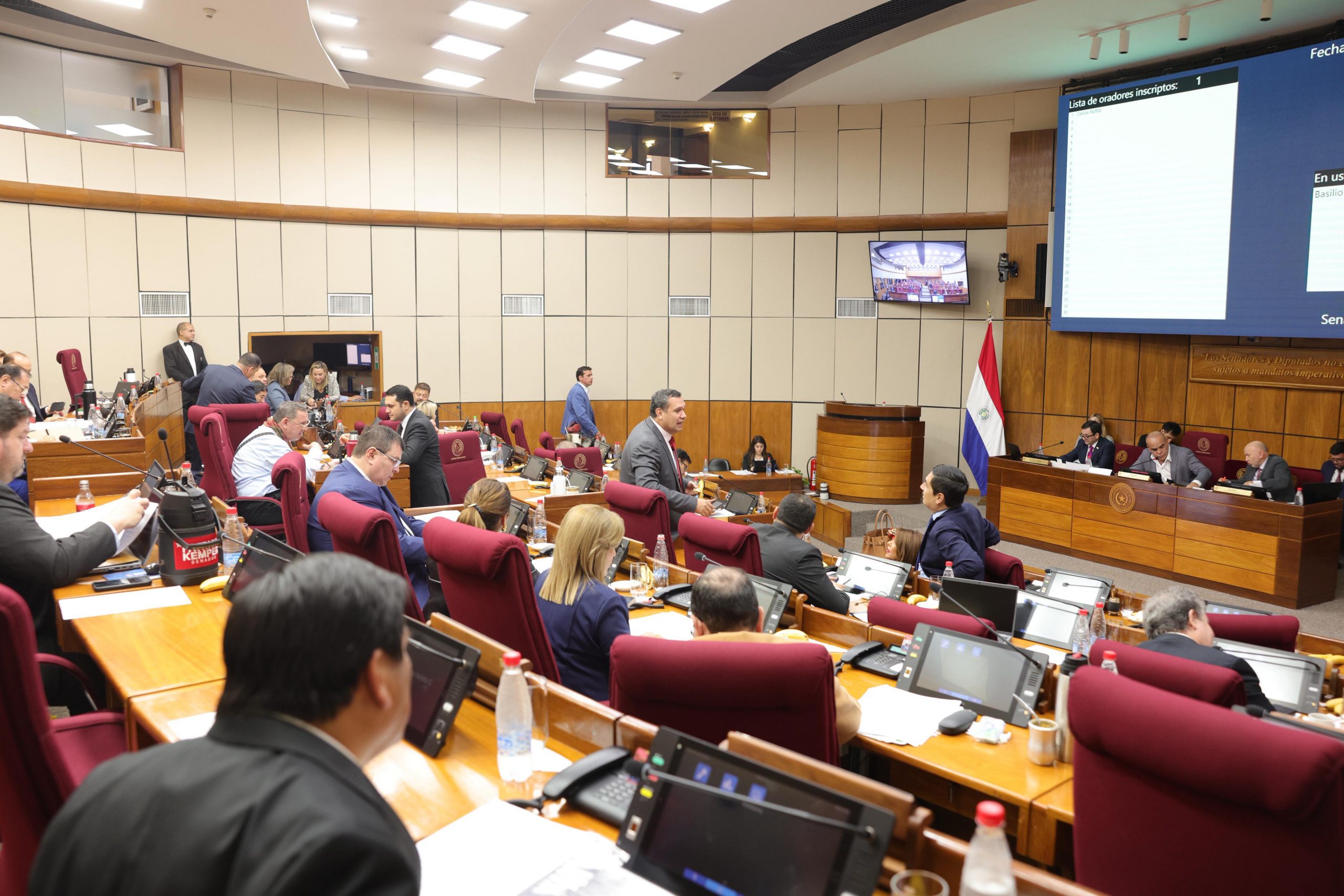 Tras asesinato de Fernanda Benítez, senador pide elevar penas a menores hasta 15 años de prisión