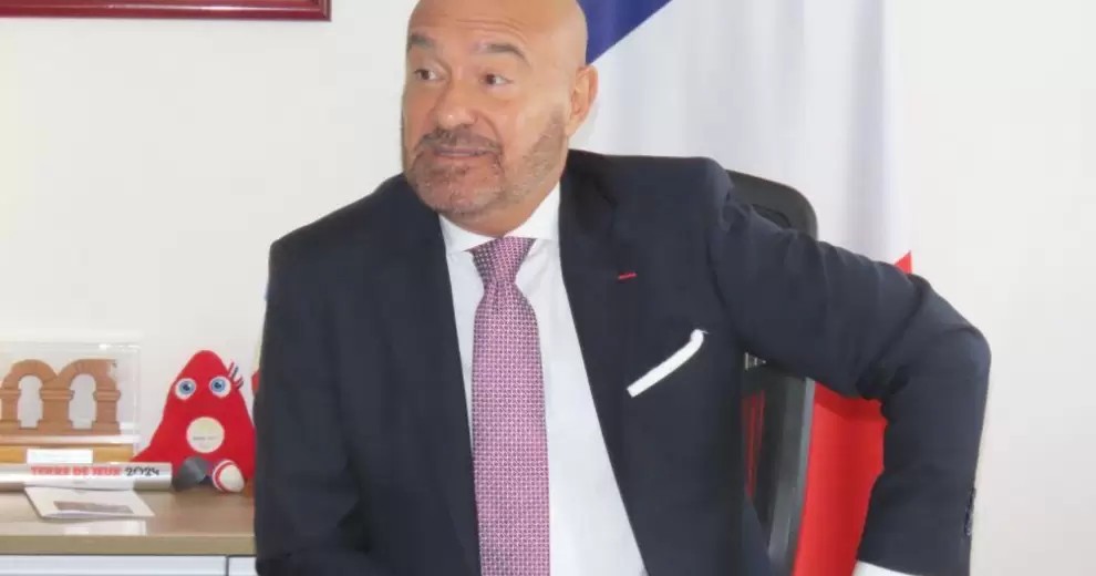 “El presidente viaja mucho… entonces no sabemos más”: la frase del embajador francés que habría irritado a Peña