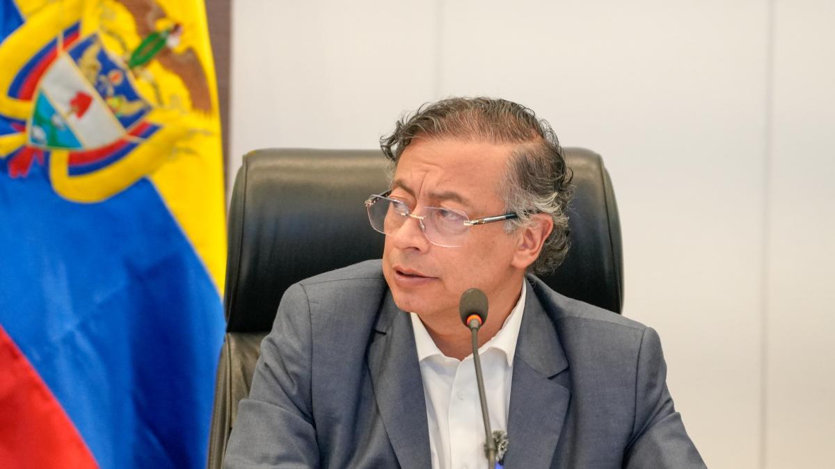 Petro promete proteger al adolescente que disparó contra Uribe y apunta contra los autores intelectuales