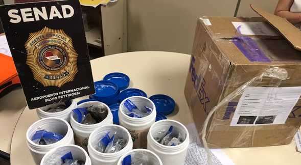 Pillan potente concentrado de marihuana para vapeadores