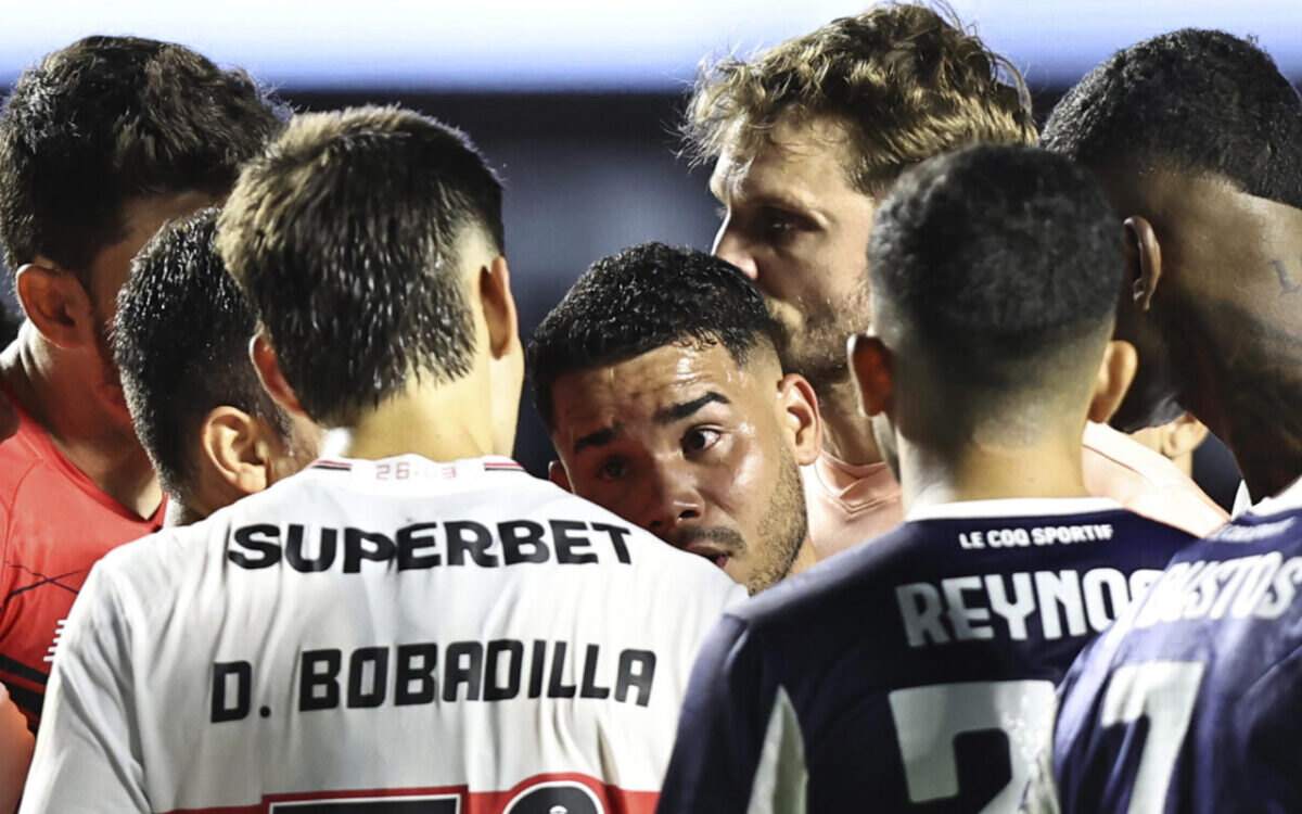 ¡Aseguran que Bobadilla se disculpó con Navarro!