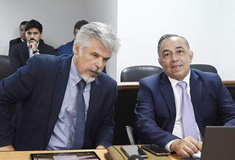 “La Fiscalía nunca quiso investigar a Cartes”, dispara Giuzzio tras desestimación