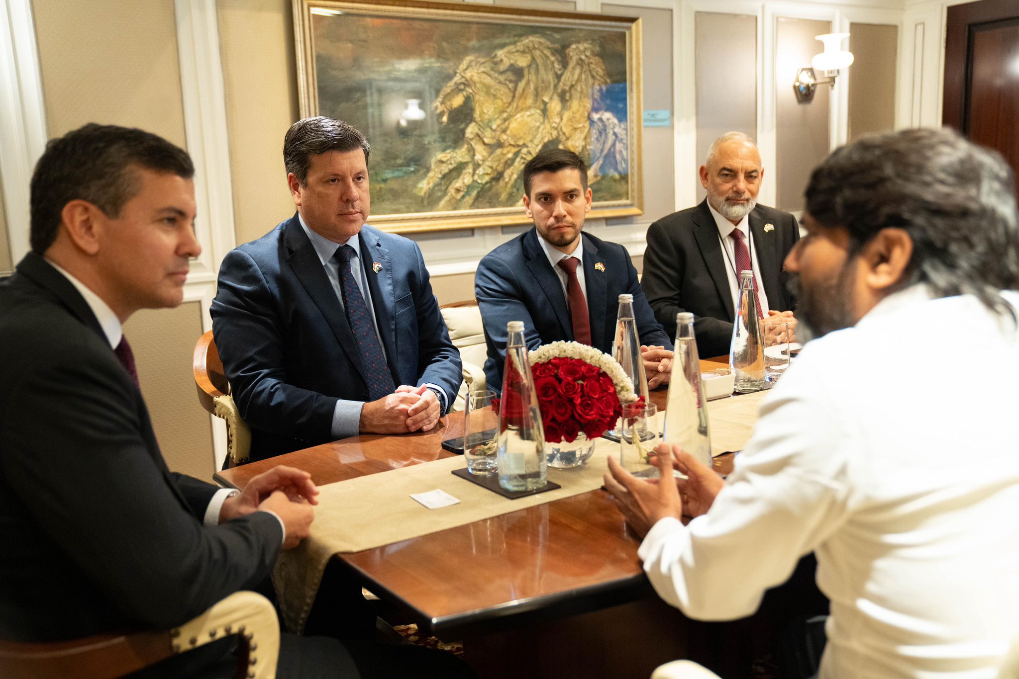 Peña explora posibles alianzas tecnológicas con firma india durante visita oficial