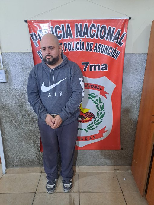 Otorgan libertad ambulatoria a conductor de plataforma y periodista, imputado por estafa