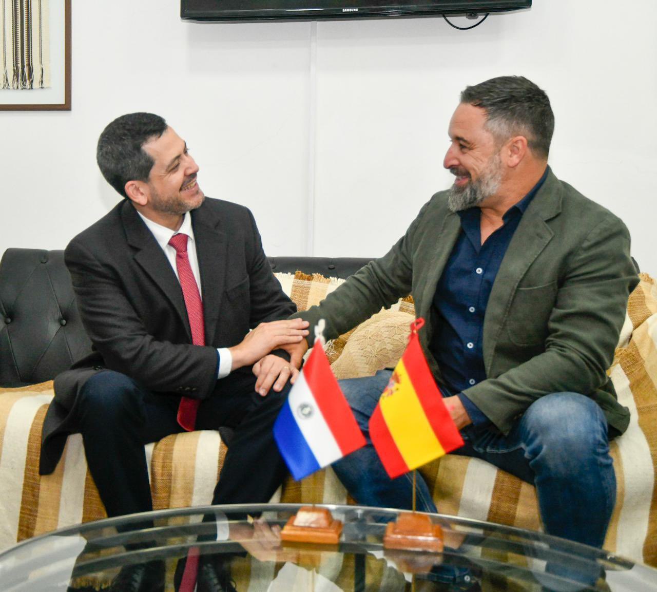 “Esto es una traición a la patria”: senador Villalba repudia recibimiento a Santiago Abascal en Paraguay