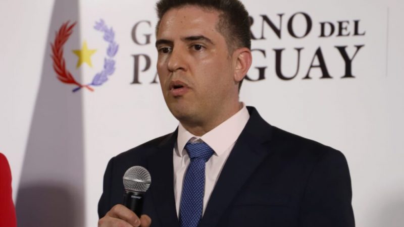 “Villate compite por ser el peor ministro del Gobierno”, afirmó senadora Celeste Amarilla