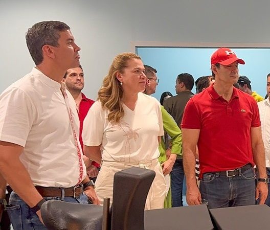 Choque frontal: Ministra Barán enfrentará a Beto Ovelar tras ser tratada de “inepta e ineficiente”