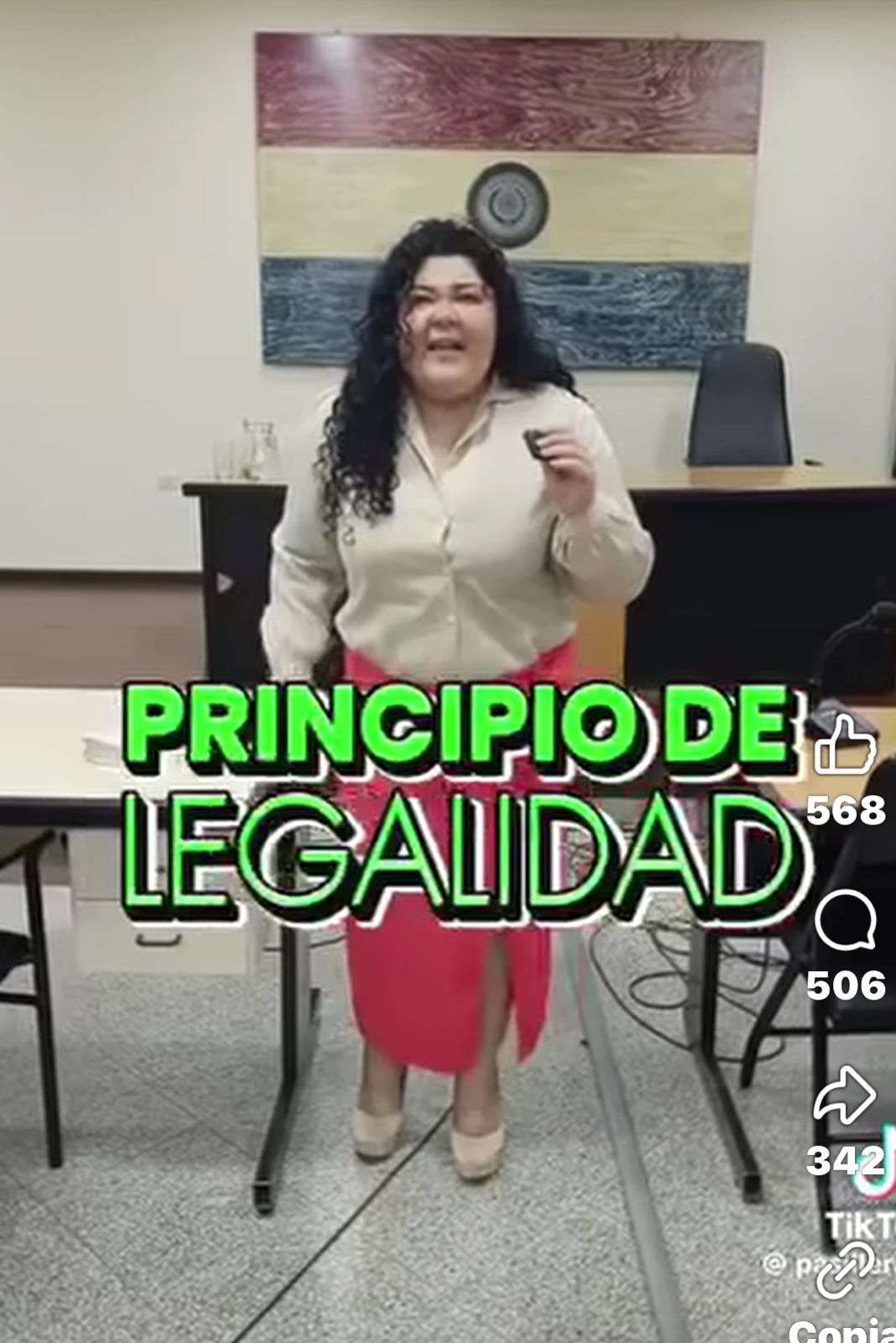 ”‘Vergüenza para la Justicia’: Ola de Críticas a Abogada que Presumió Liberación de Feminicida Adolescente”