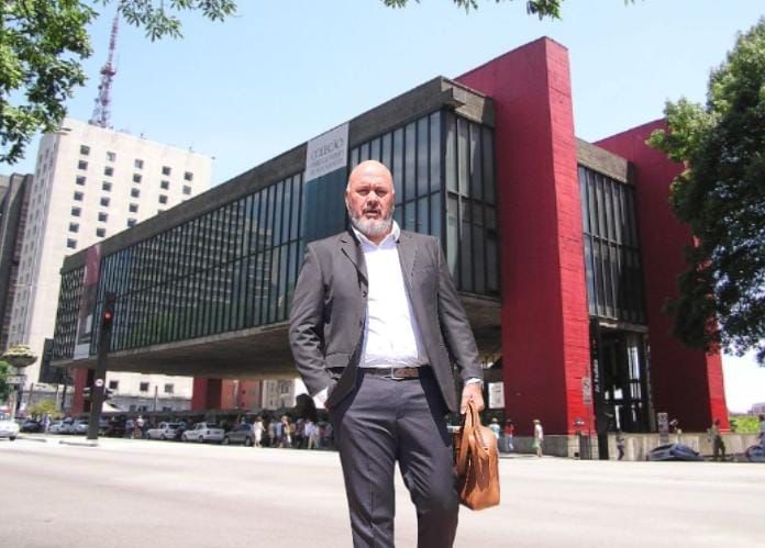 Elecciones Municipales 2026: El Arq. Diego Sotomayor, Innovación y Compromiso en Acción