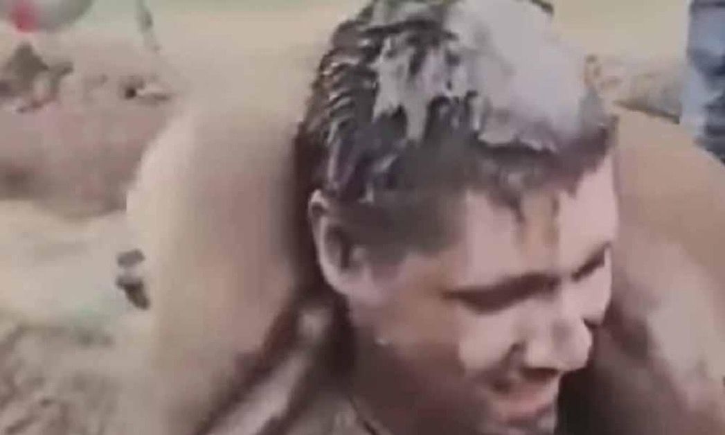 Estudiantes de Veterinaria Acusados de “Sacrificar” un Perro como Ritual de Bautismo