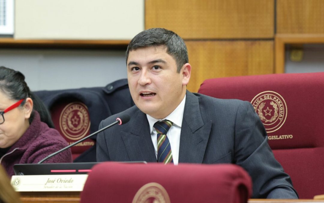 Polémico proyecto plantea encierro de hasta 20 años para menores