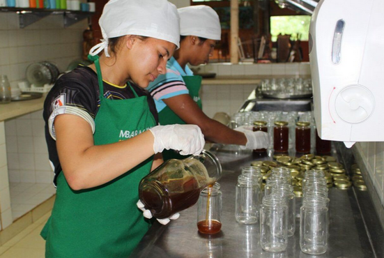 CUT-A propondrá reajuste extraordinario del 15% del salario mínimo