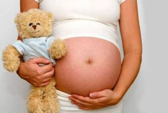 Afirman que es importante que se visibilice el drama de niñas embarazas para mejorar políticas de Estado