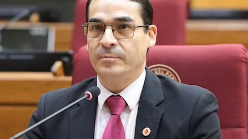 Sale por la puerta chica: Ocampos cae y asume el papá del seccionalero en CAPASA