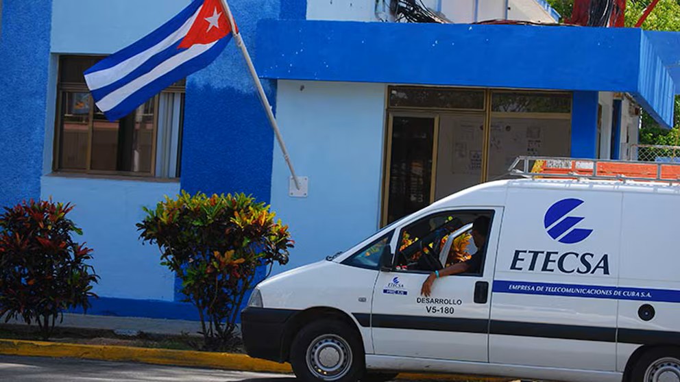 Cuba endurece control sobre Internet: aumentan las tarifas y la censura