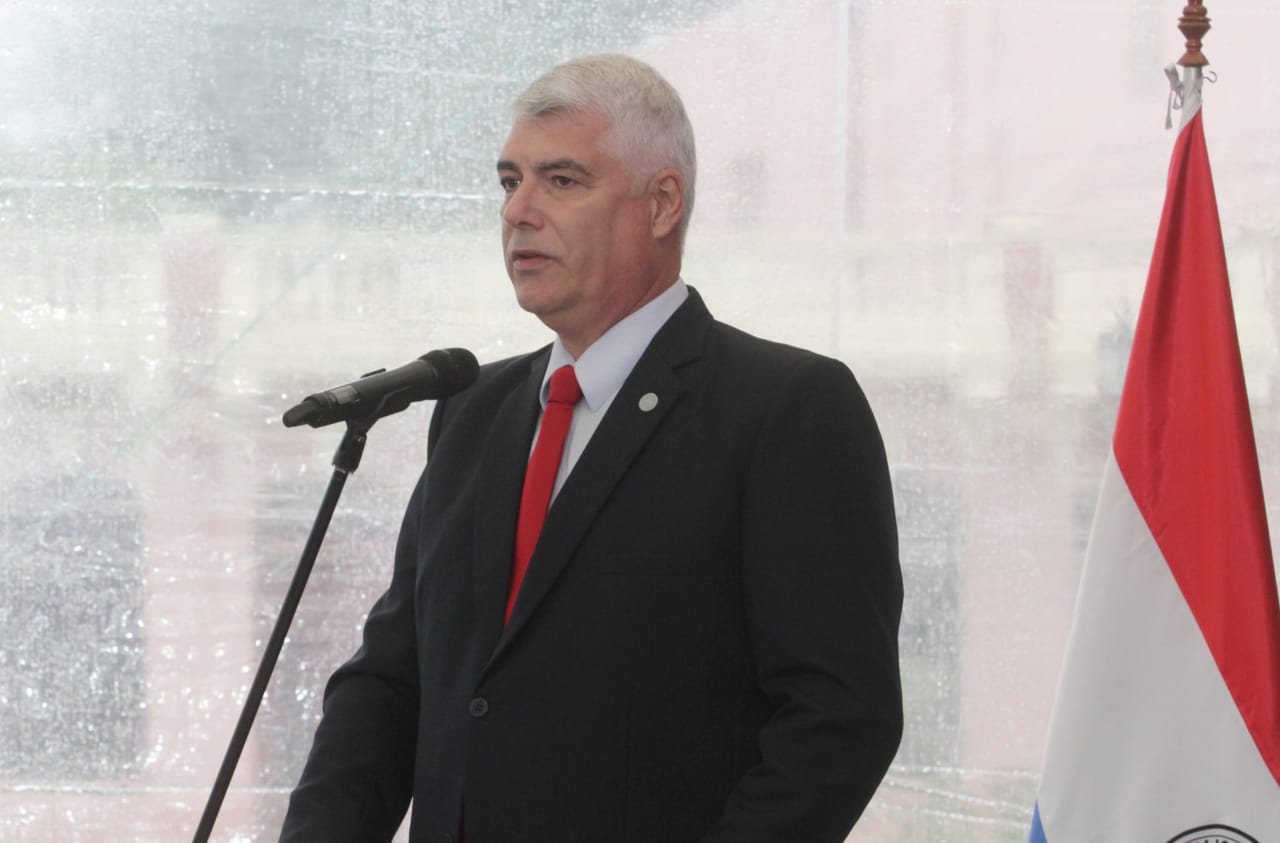 Wiens denuncia subsidio injusto: «Todo el país paga por el pésimo transporte de Asunción»