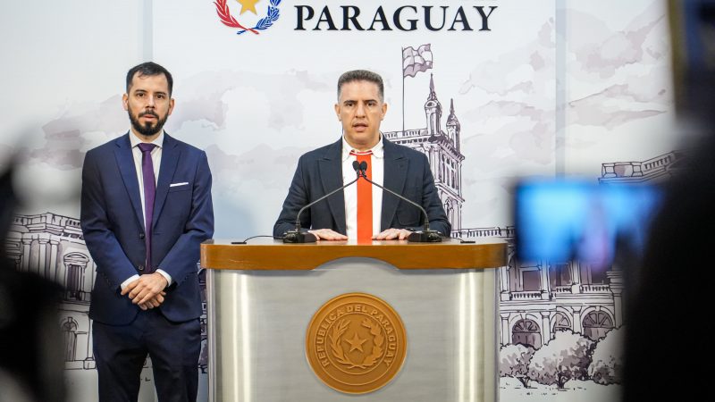 Hackeo presidencial expone negligencia digital: Mitic admite fallas básicas en seguridad de la cuenta de Peña