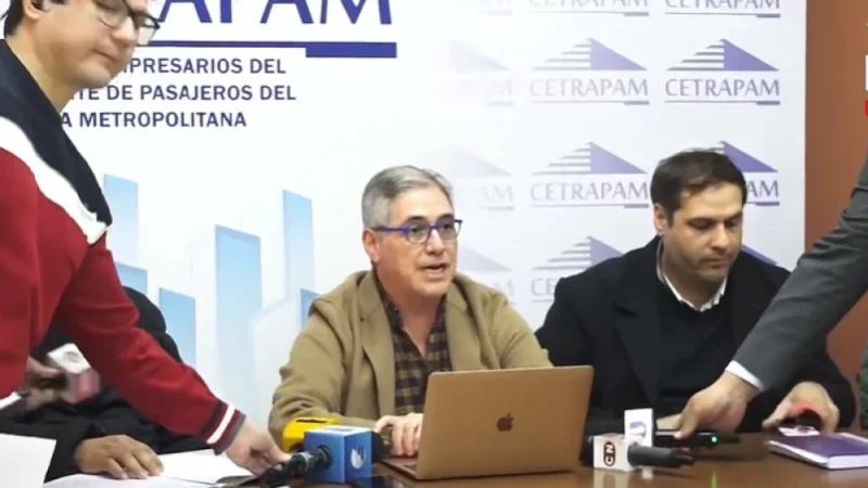 Empresario del transporte advierte sobre inminente suspensión de servicio si Gobierno no paga deuda