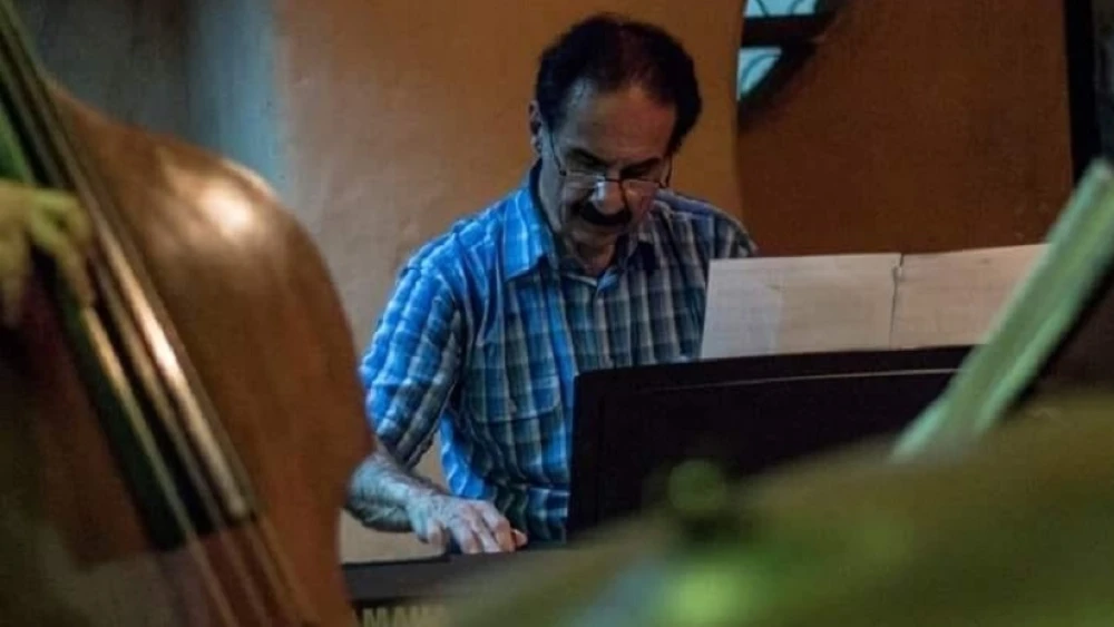Muere a los 77 años el maestro Carlos Schvartzman, pionero y referente del jazz paraguayo