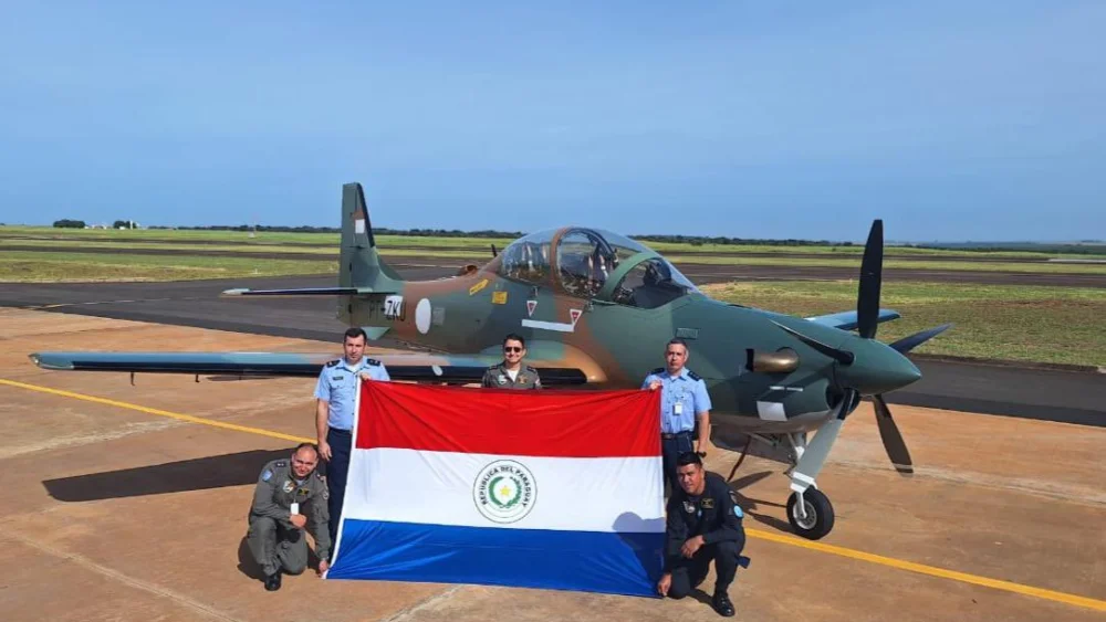 Fuerza Aérea ya realiza vuelos de prueba en aviones Super Tucano a ser entregados a Paraguay