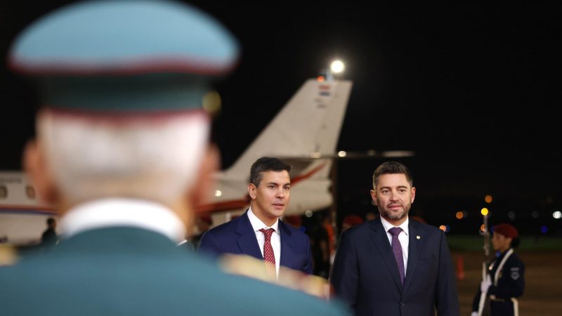 Peña acumula 46 viajes al exterior sin resultados visibles