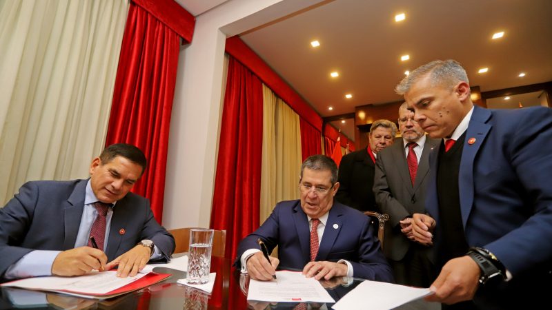 Cartismo usa millonario crédito taiwanés para viviendas a fin de inflar figura de Baruja