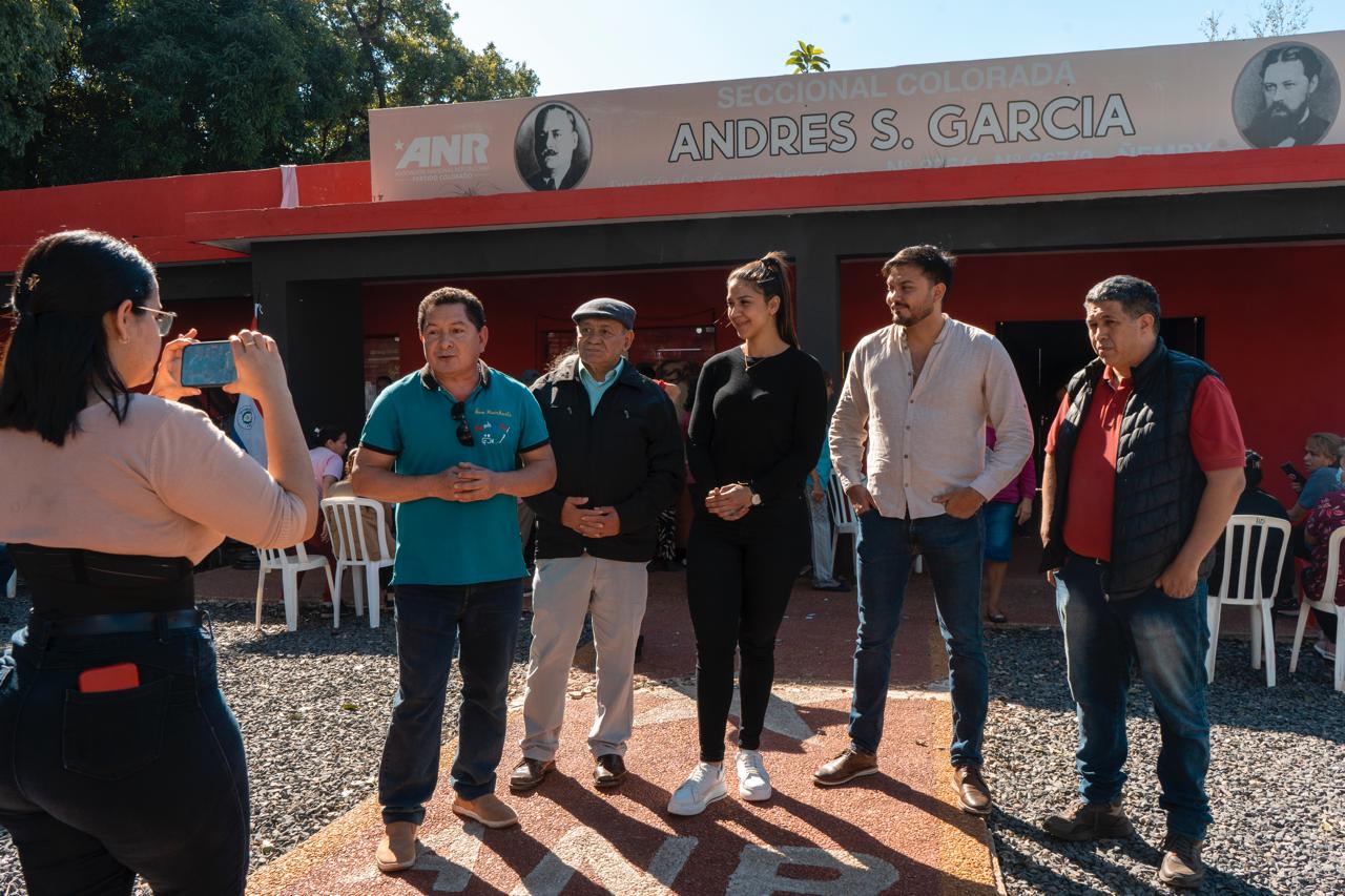 Más de 400 vecinos recibieron atención oftalmológica gratuita en Ñemby