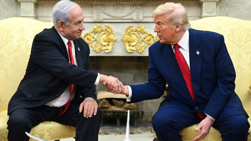 Trump aprieta a Netanyahu, pero no quiere soltar Gaza