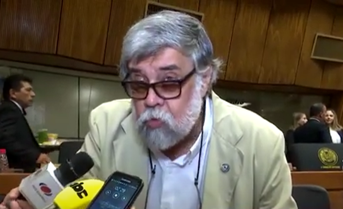 “Algo se está haciendo mal”: Yoyito Franco critica divisiones en el PLRA en su aniversario